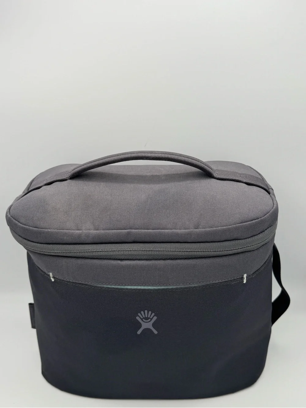 Hydro Flask 5L Insulated Soft Shell Lunch Bag Cooler Bag- Gray and Aqua
